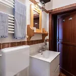 Il Posto Delle Fragole 3*