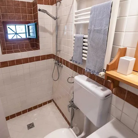 Il Posto Delle Fragole Bed & Breakfast 3*