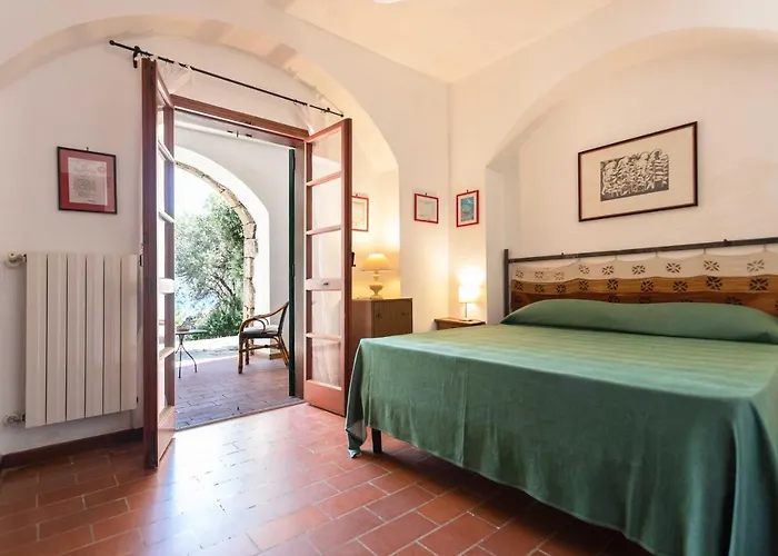 Bed & Breakfast Il Posto Delle Fragole 3*