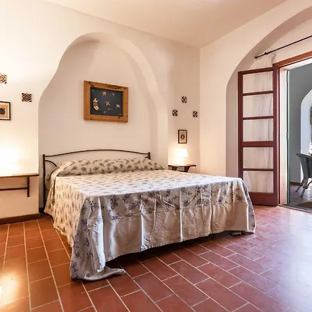 Il Posto Delle Fragole B&B 카스트로