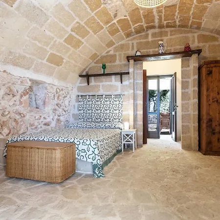 Il Posto Delle Fragole 3* Castro (Lecce)